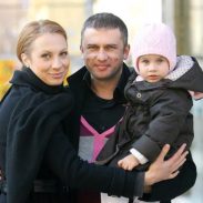 Пенко Господинов със семейството си.